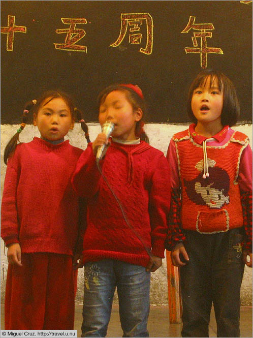 China: Sichuan Province: Singing in the National Day