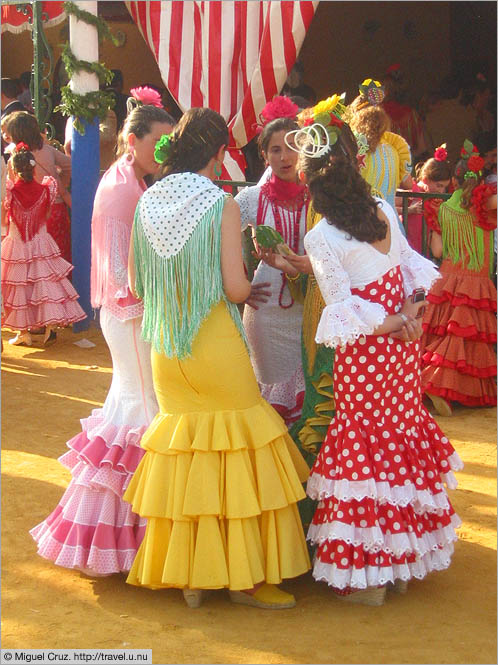 Spain: Seville: FÃ©ria: Colorful dresses