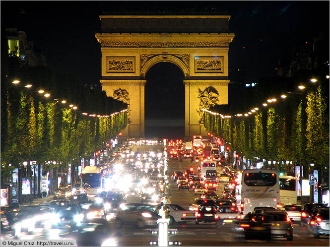 France: Paris: Arc d'Triomphe