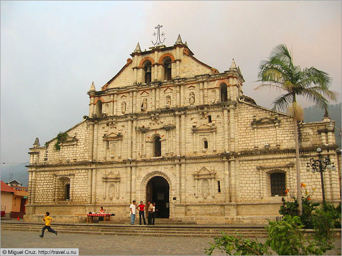 Guatemala: Panajachel: Cathedral