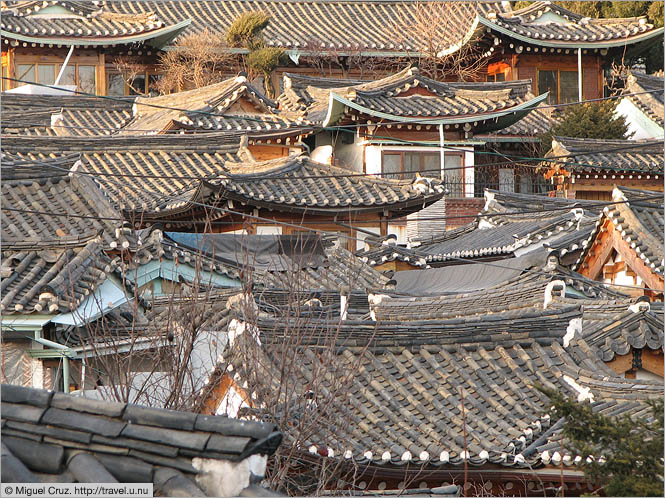 South Korea: Seoul: Hakon rooftops