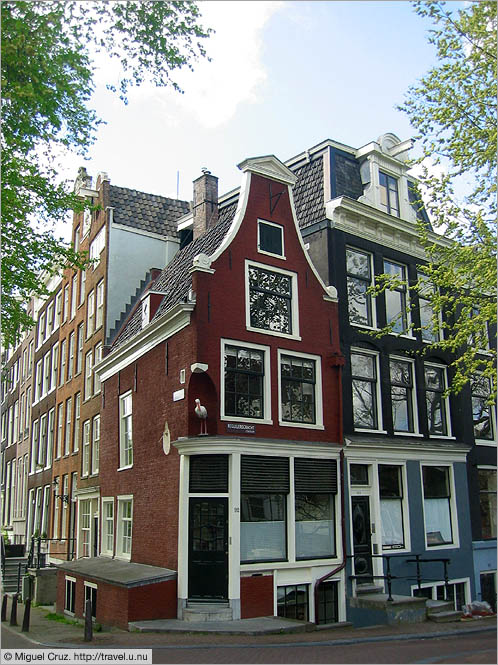 Netherlands: Amsterdam: Reguliersgracht house