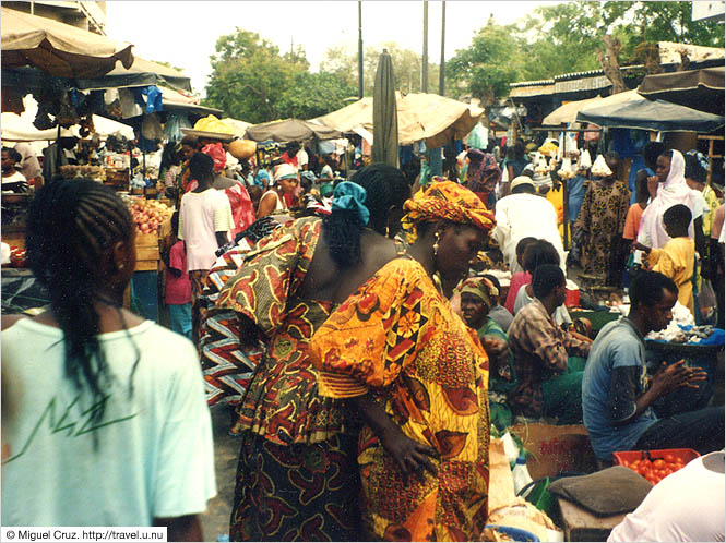 Senegal: Dakar: Marketplace